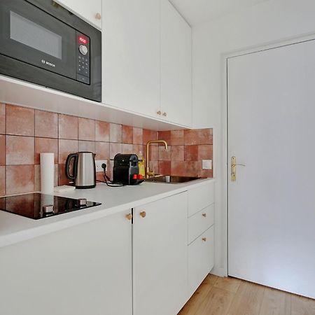Lovely Studio In Париж Экстерьер фото