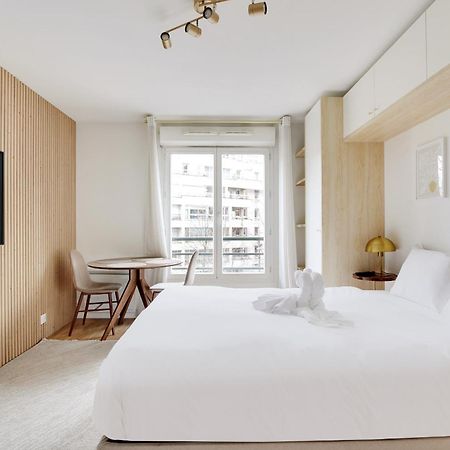 Lovely Studio In Париж Экстерьер фото