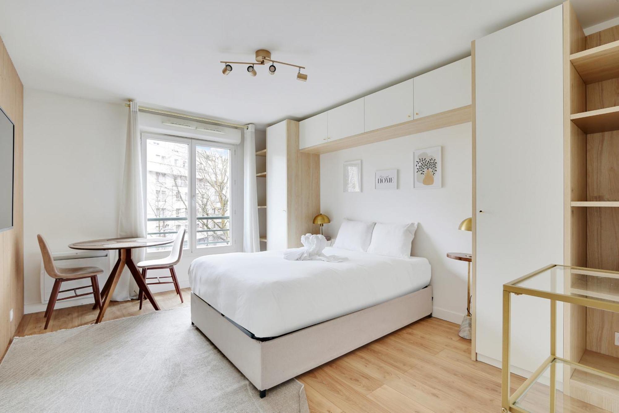 Lovely Studio In Париж Экстерьер фото